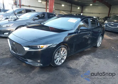 2021 Mazda Mazda3 Select z USA, uszkodzony, nr VIN JM1BPABL4M1338678